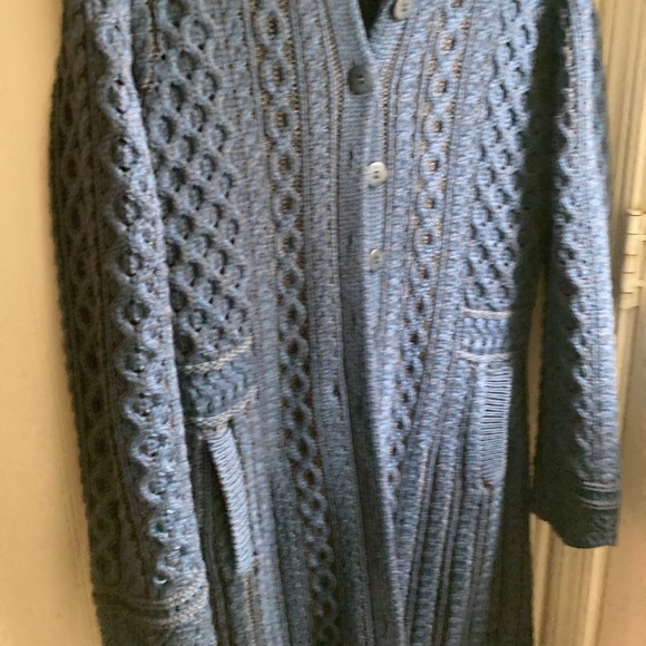 Aran Crafts Wool Sweater Coat Scalloped Bottom - Picture 10 of 12